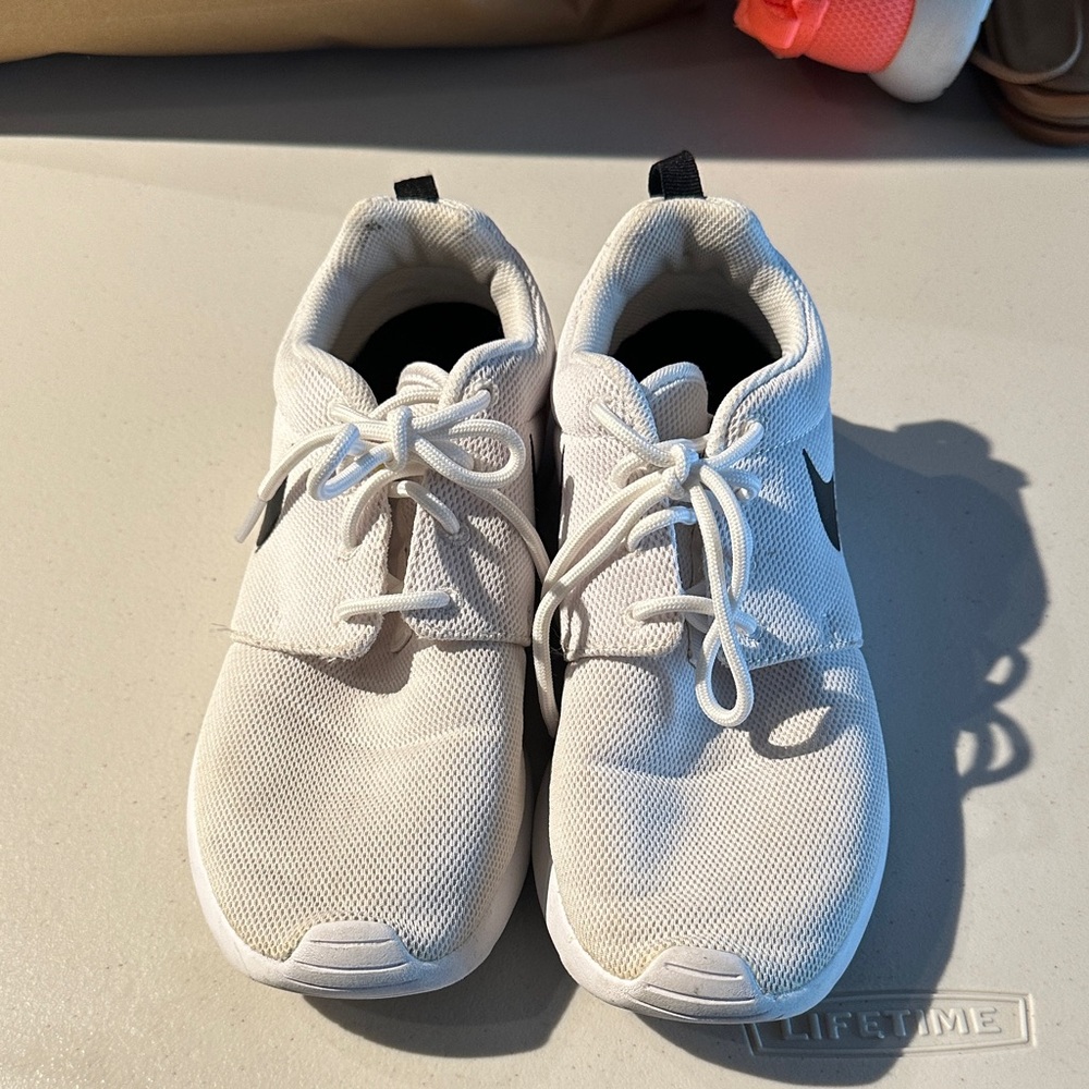 Nike Women's White Athletic Shoes